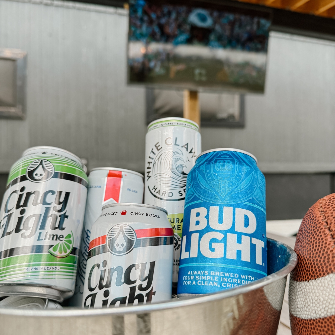 Game Day at Retreat 21 Taphouse