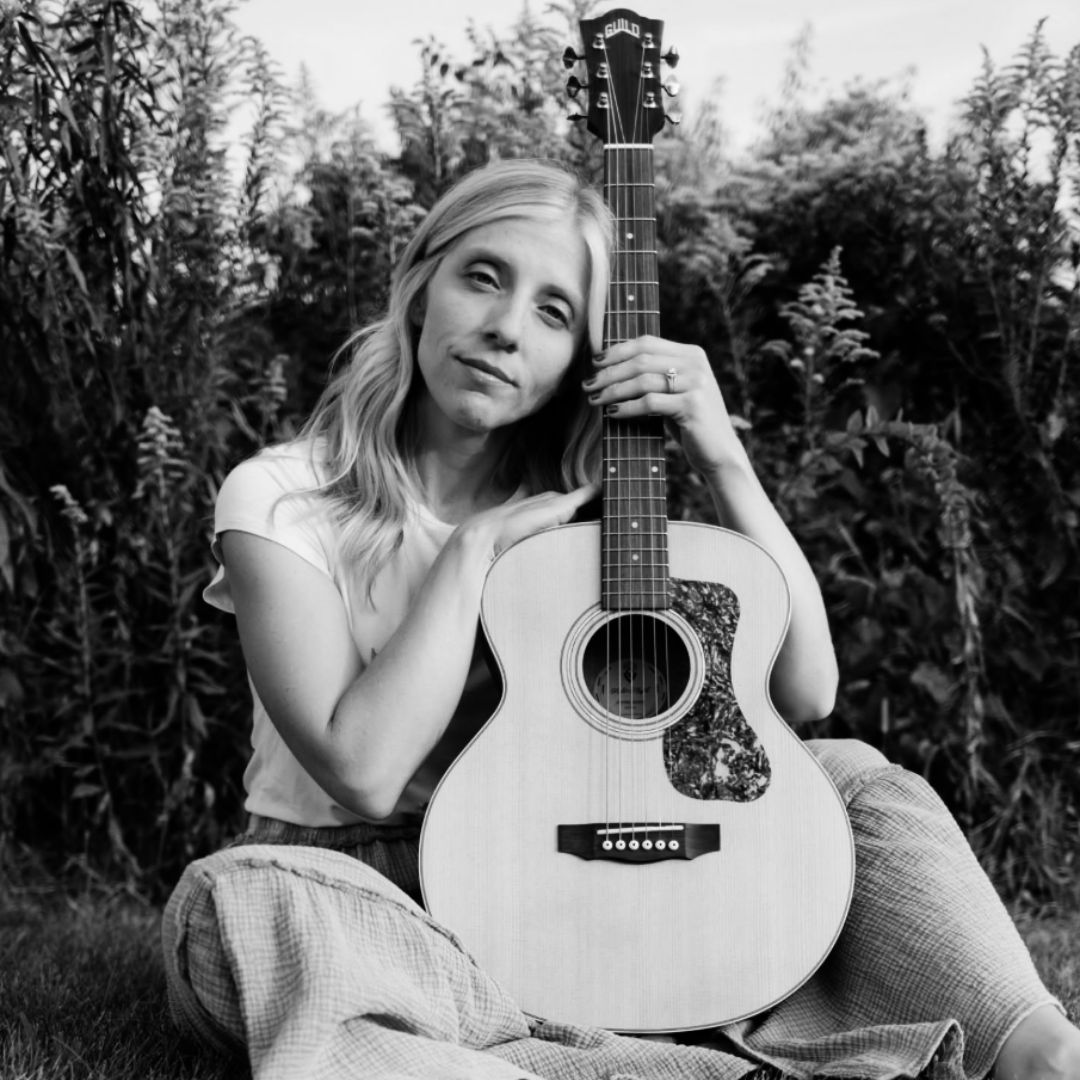 Brandi Sparks - Live Music Opening Weekend at the Taphouse at Retreat 21 in Marysville