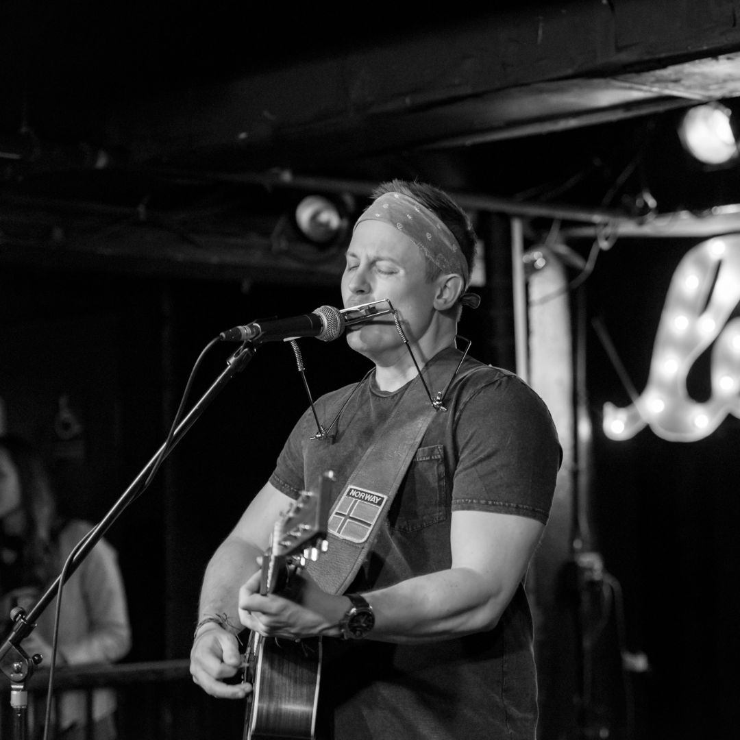Brian DD - Live Music Live music at the Retreat 21 Taphouse