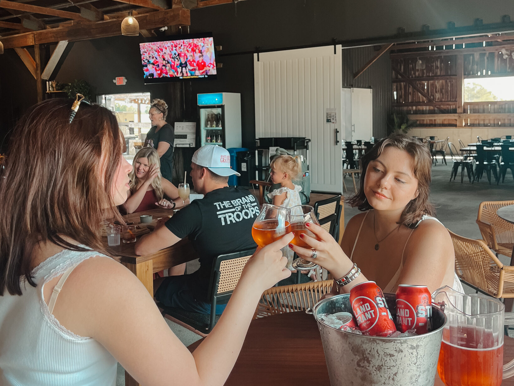 GameDay_Retreat21Taphouse1-6